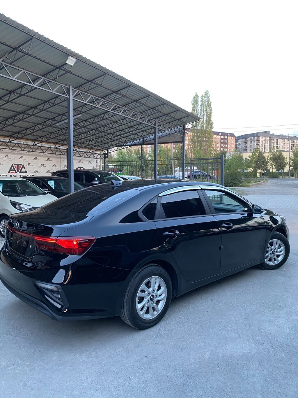Kia K3: 2019 г., 1.6 л, Автомат, Бензин, Седан: фото 3