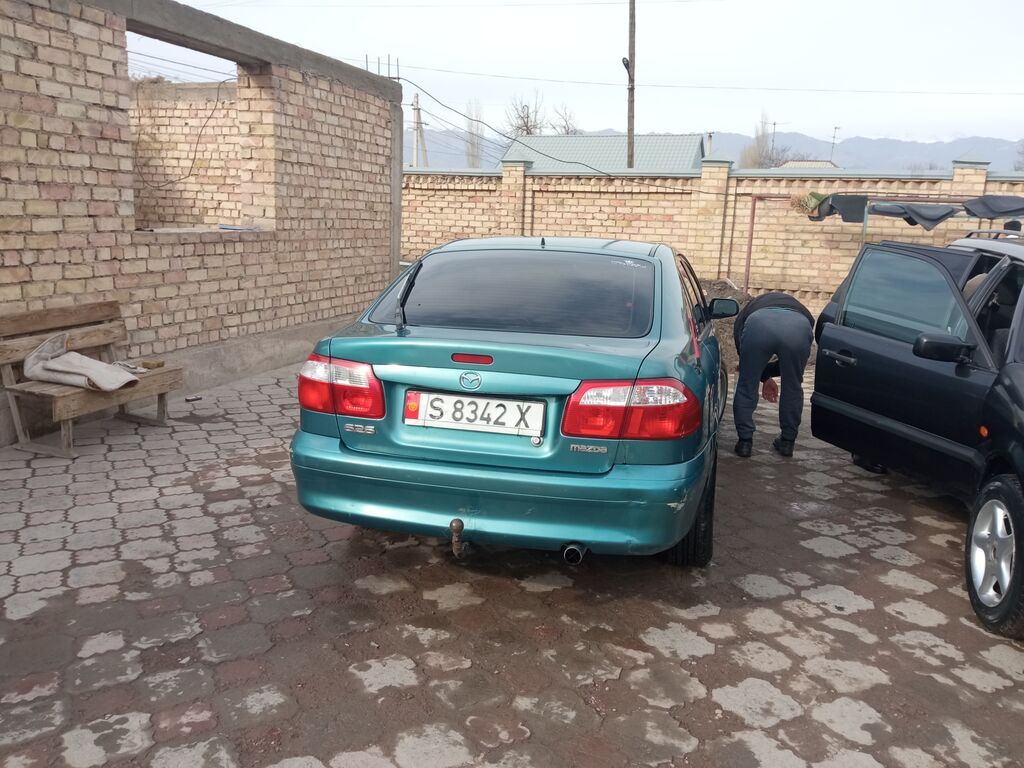 Mazda 626: 2000 г., 2 л, Механика, Бензин, Седан: фото 3