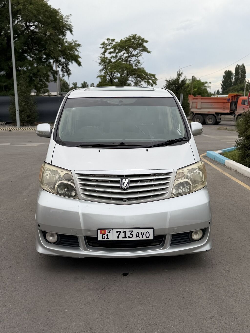 Toyota Alphard: 2003 г., 3 л, Автомат, Бензин, Минивэн: фото 2