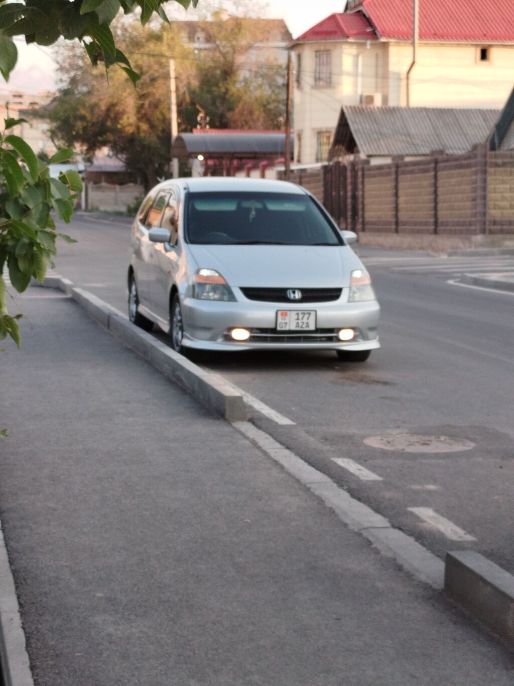 Honda Stream: 2002 г., 1.7 л, Автомат, Бензин, Минивэн: фото 5
