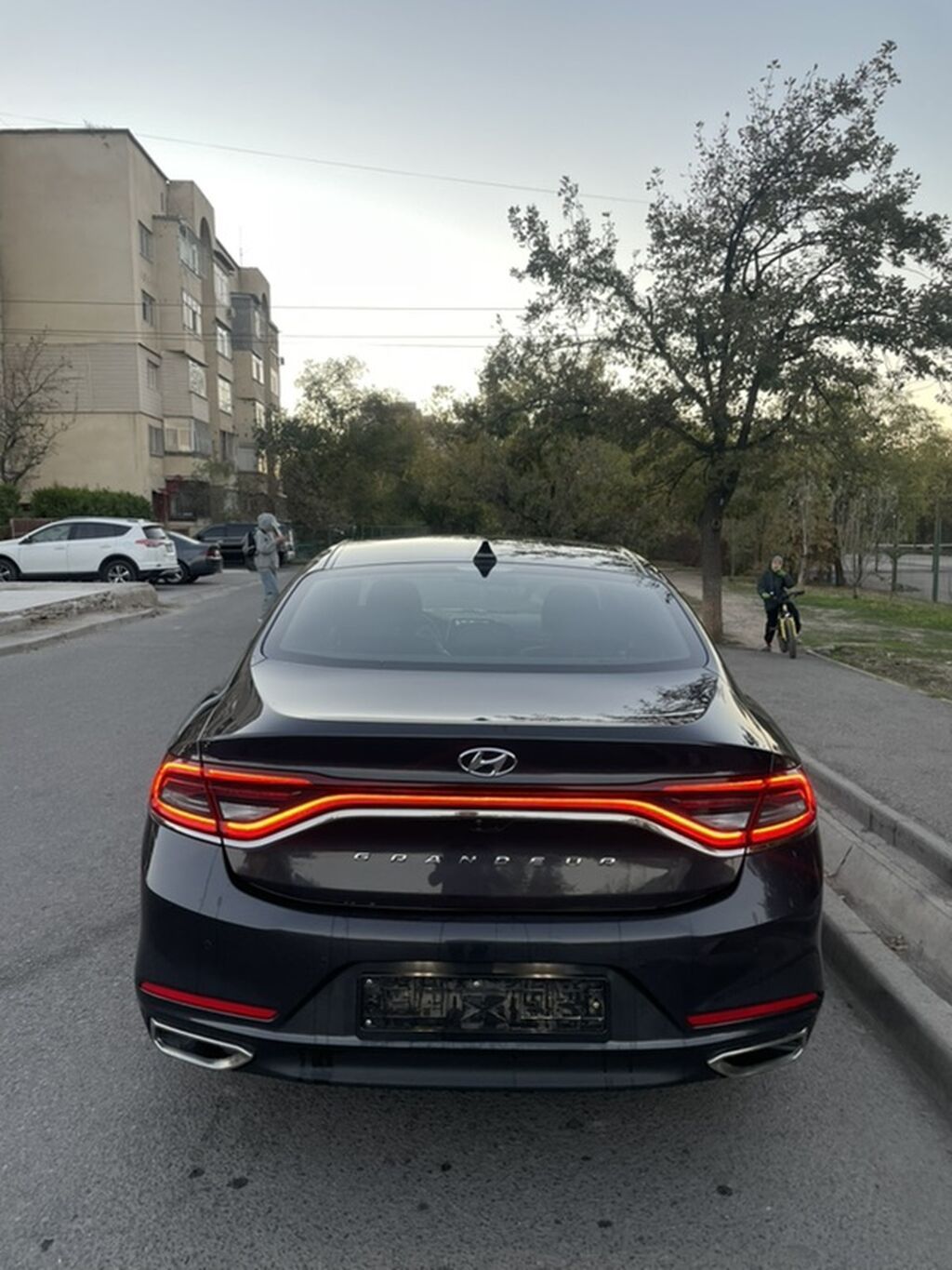 Hyundai Grandeur: 2019 г., 2.4 л, Автомат, Бензин, Седан: фото 3