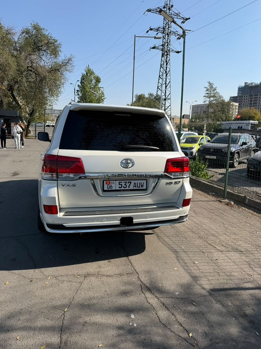 Toyota Land Cruiser: 2019 г., 5.7 л, Автомат, Бензин, Внедорожник: фото 8