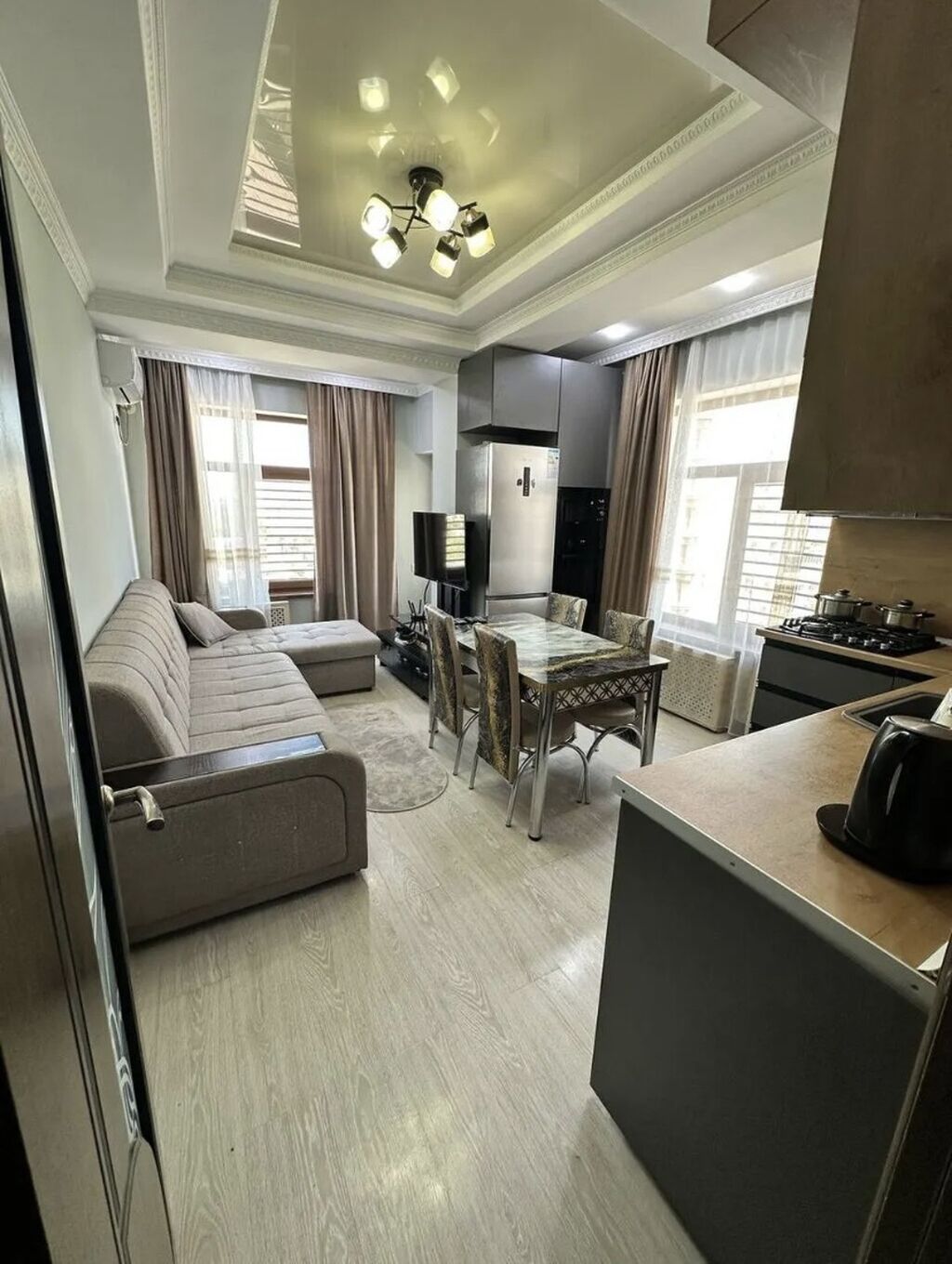 2 комнаты, 63 м², БГУ 5 этаж, Евроремонт: фото 2