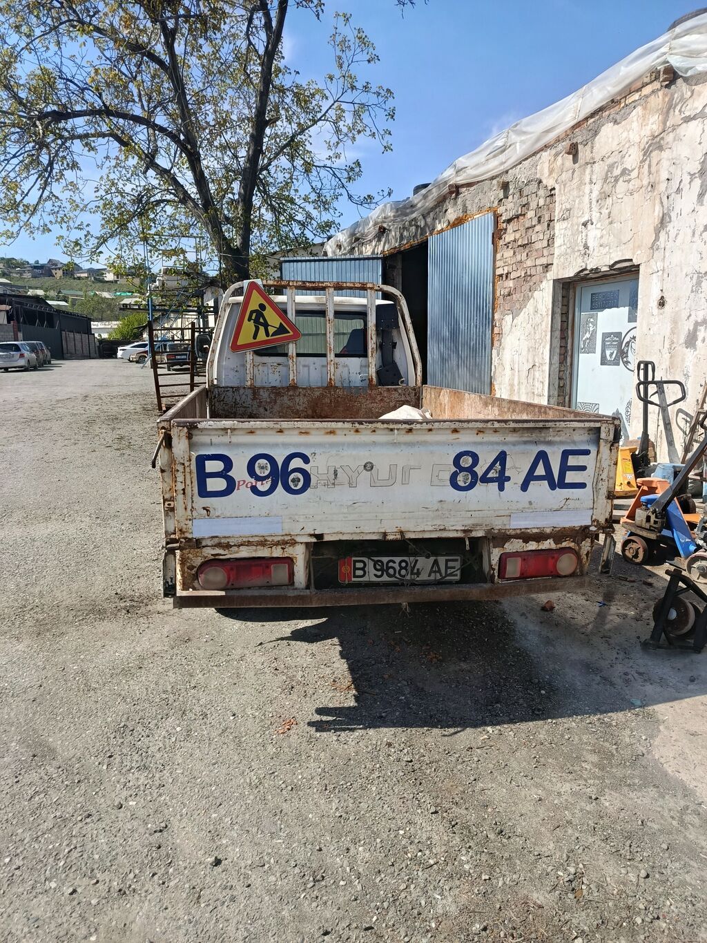 Hyundai Porter бортовой малотоннажный грузовик машина журот ходовой: фото 4