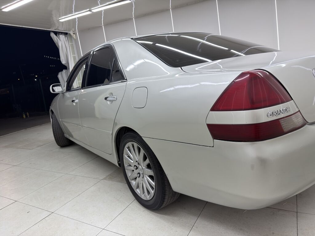 Toyota Mark II: 2002 г., 2 л, Автомат, Газ, Седан: фото 4