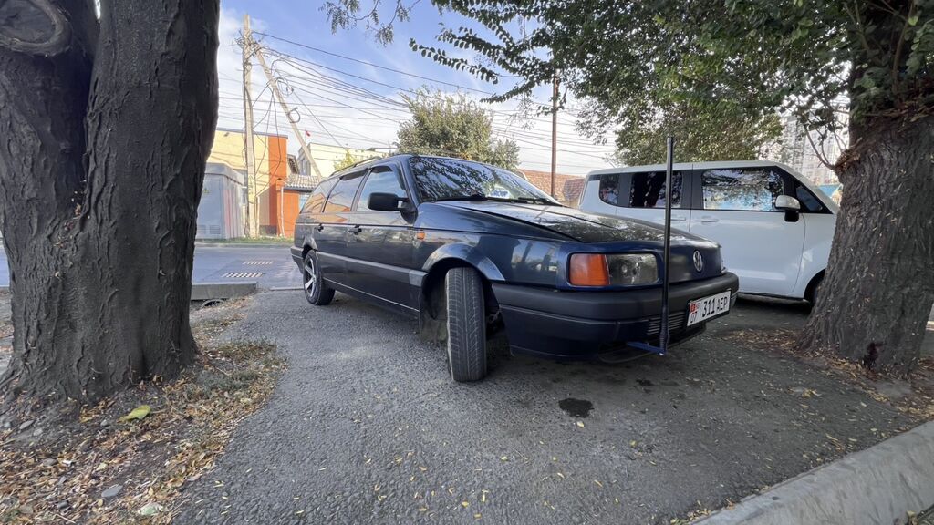 Volkswagen Passat Variant: 1991 г., 1.8 л, Механика, Бензин, Универсал: фото 8