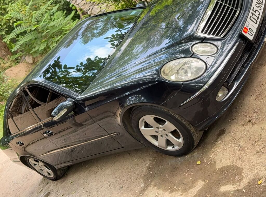 Mercedes-Benz E-Class: 2003 г., 3.2 л, Типтроник, Бензин, Седан: фото 3