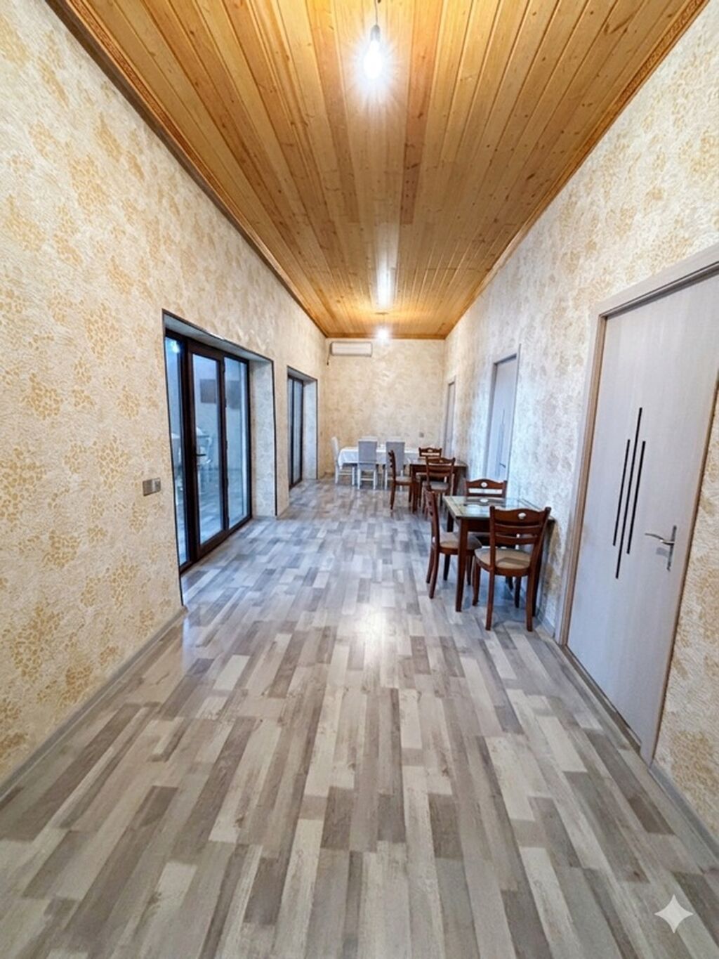 6 otaqlı, 130 kv. m, Kredit yoxdur, Yeni təmirli