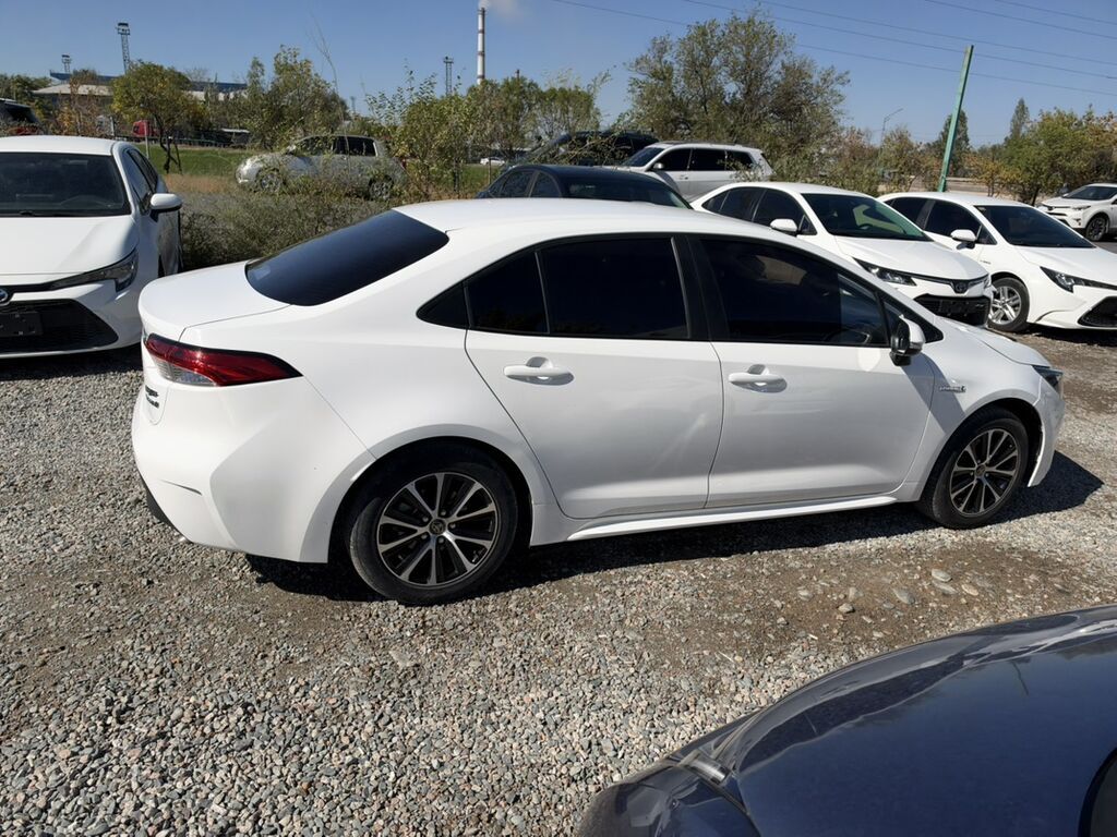 Toyota Levin: 2023 г., 1.8 л, Вариатор, Гибрид, Седан: фото 8