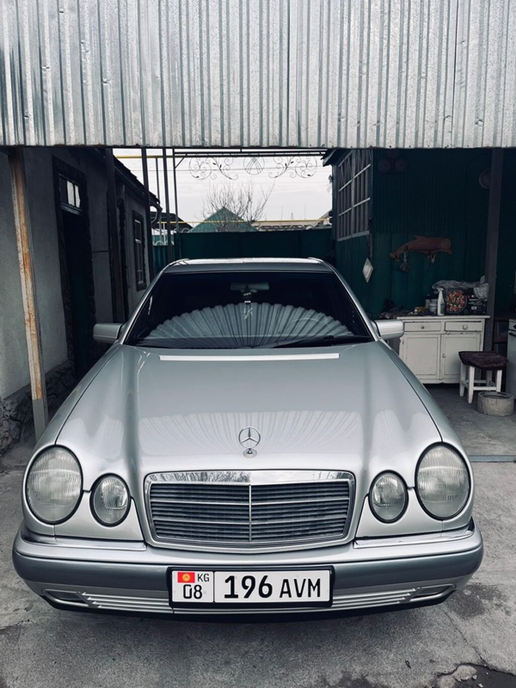 Mercedes-Benz E-Class: 1995 г., 3.2 л, Автомат, Бензин, Седан: фото 5
