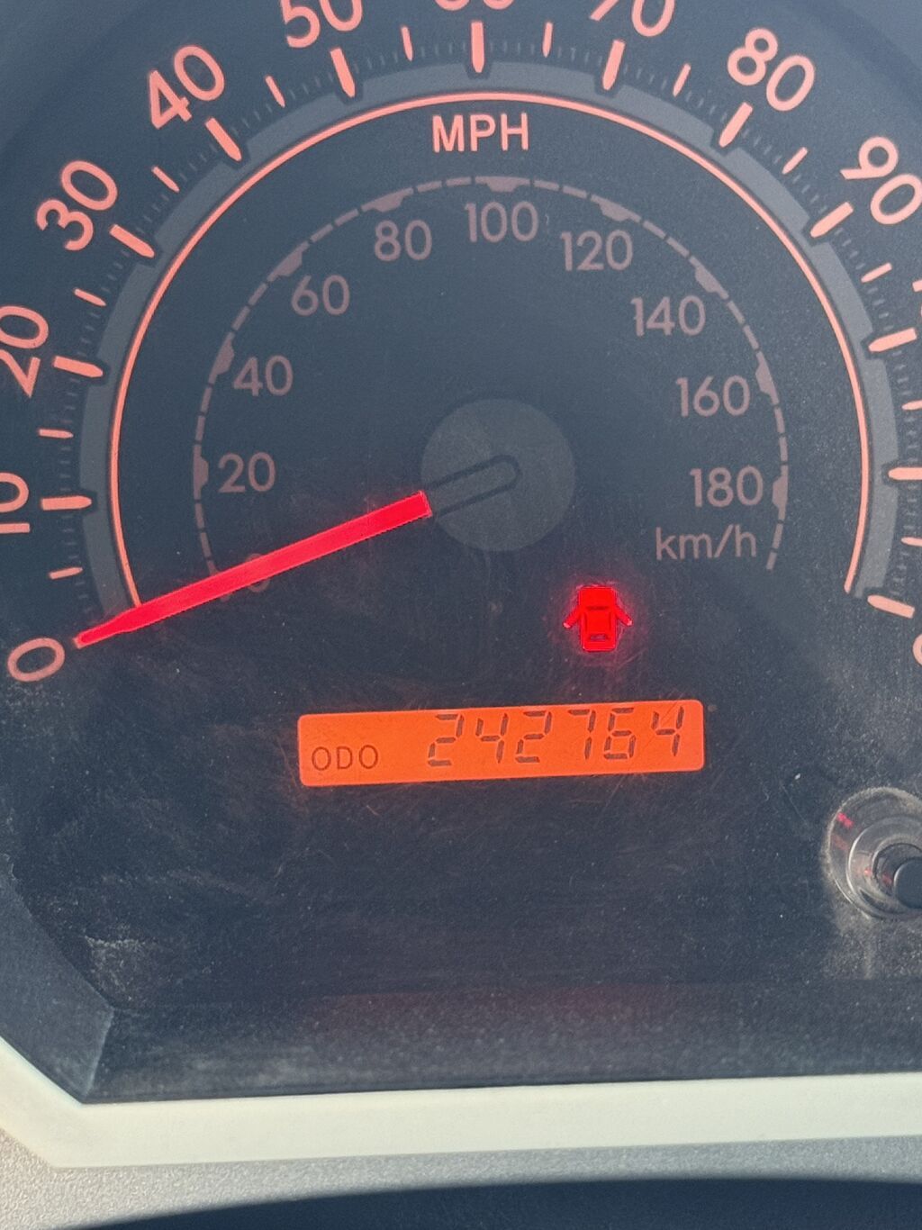 Toyota Sequoia: 2008 г., 5.7 л, Автомат, Бензин, Внедорожник: фото 3
