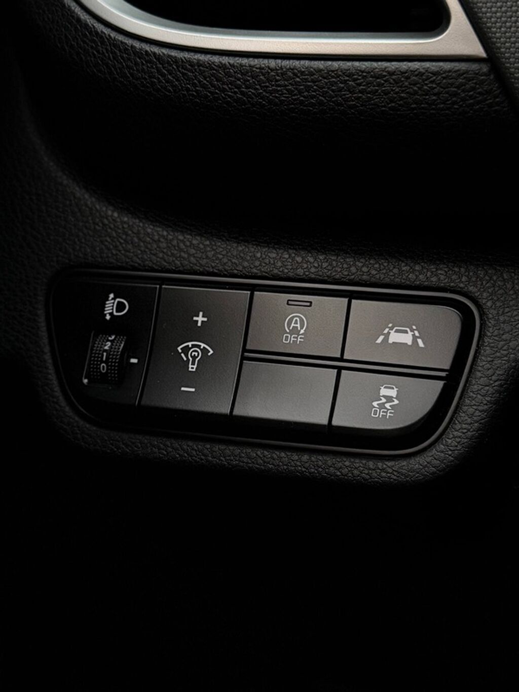 Kia Seltos: 2020 г., 1.6 л, Автомат, Дизель, Кроссовер: фото 8