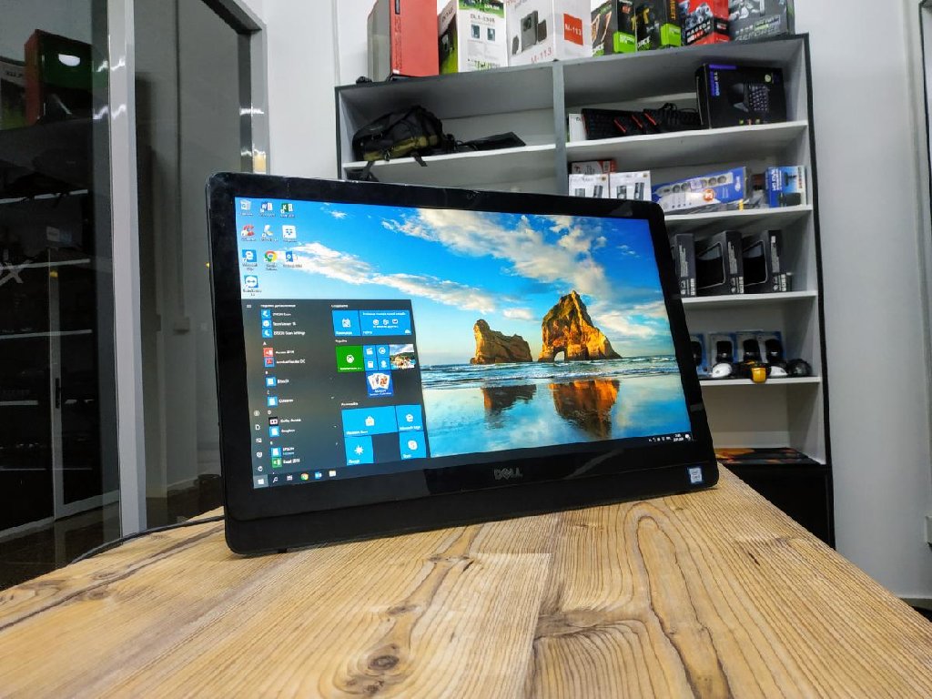 Моноблок dell i3