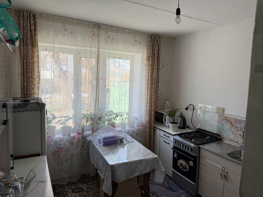 1 комната, 35 м², Индивидуалка, 1 этаж, Косметический ремонт: фото 4