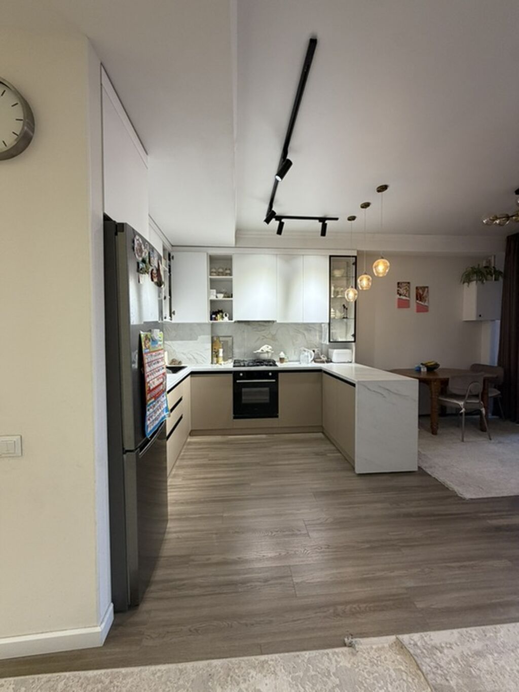 1 комната, 82 м², 7 мкр Элитка, 10 этаж, Дизайнерский ремонт: фото 3