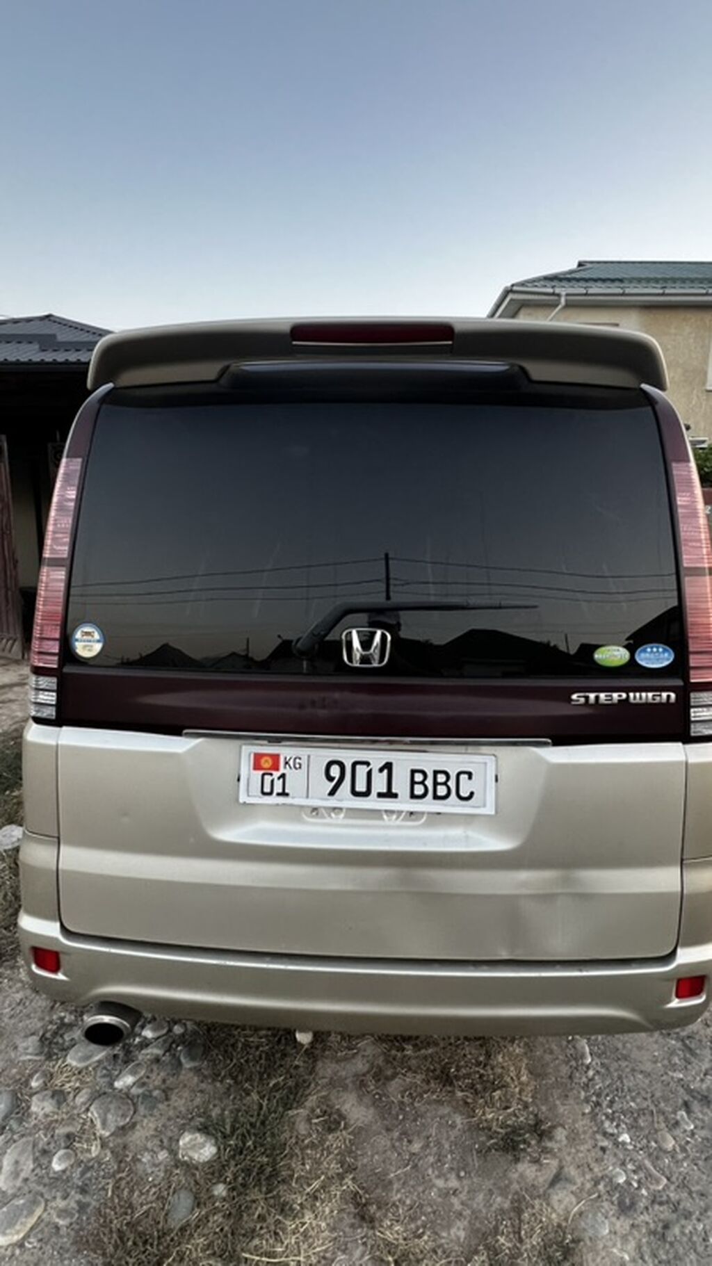 Honda Stepwgn: 2004 г., 2 л, Автомат, Газ, Минивэн: фото 3
