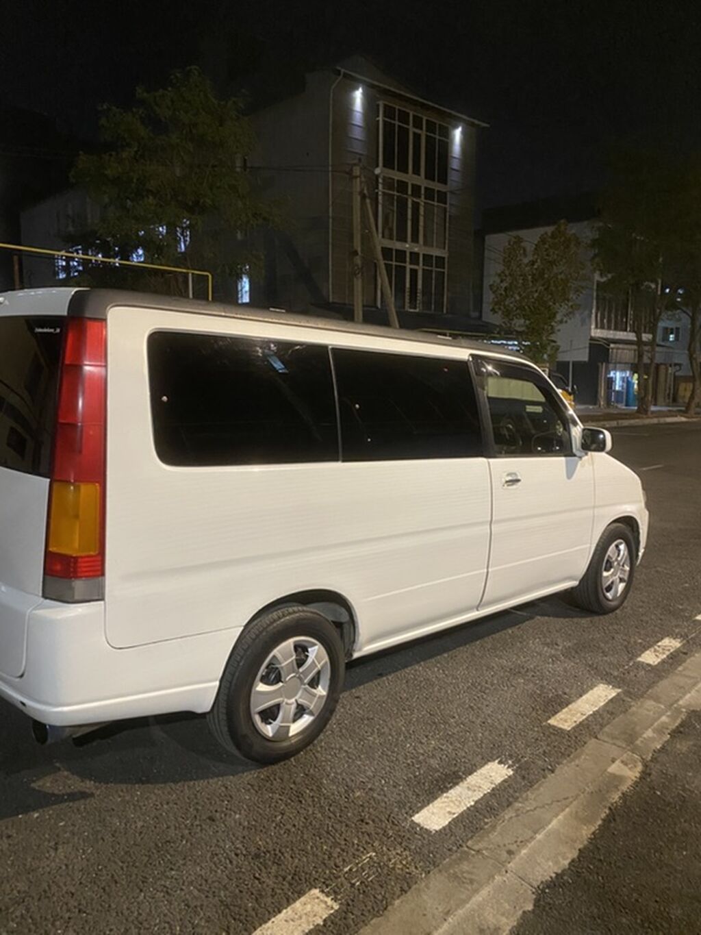 Honda Stepwgn: 2000 г., 2 л, Автомат, Бензин, Минивэн: фото 7