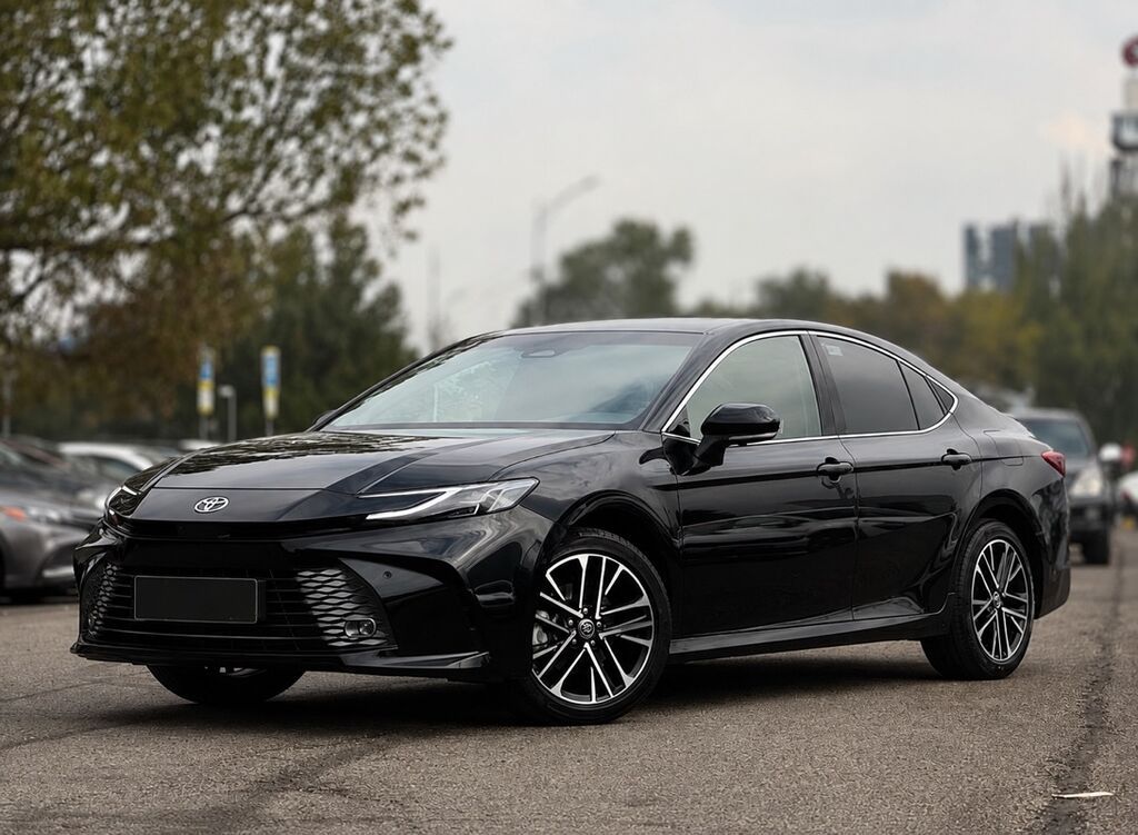 Toyota Camry: 2025 г., 2.5 л, Автомат, Бензин, Седан: фото 2
