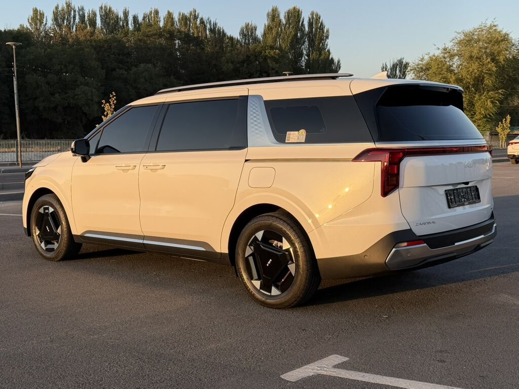 Kia Carnival: 2026 г., 1.6 л, Автомат, Гибрид, Минивэн: фото 6