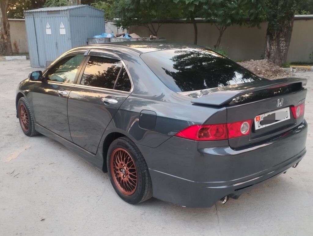 Honda Accord: 2003 г., 2 л, Автомат, Бензин, Седан — фото 7