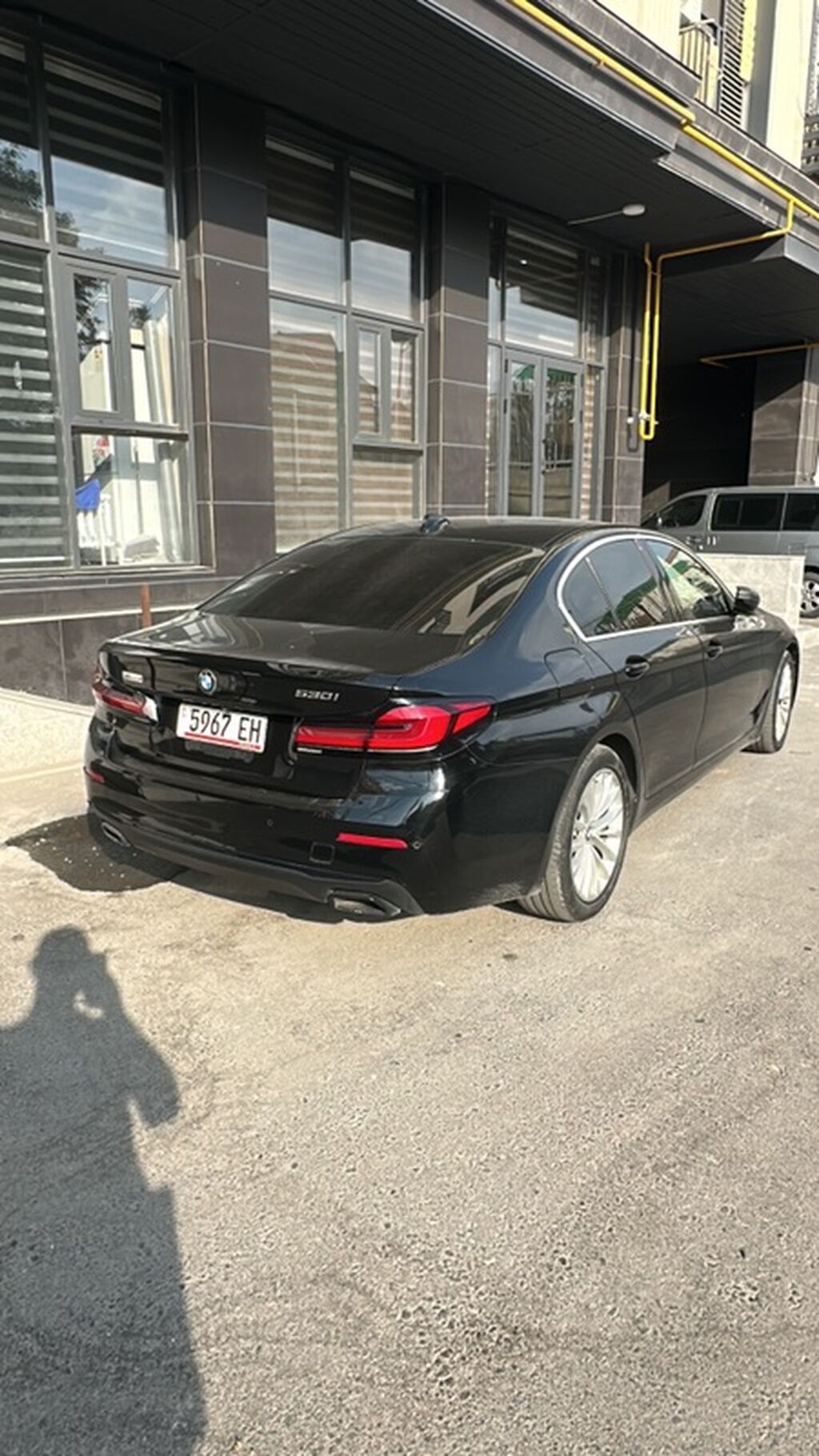 BMW 5 series: 2021 г., 2 л, Автомат, Бензин, Седан: фото 3
