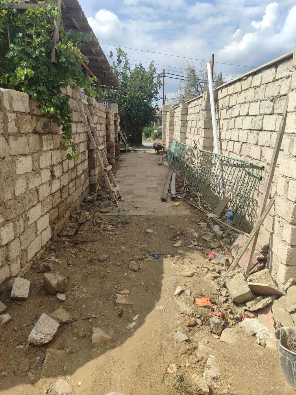 3 sot, Tikinti, Maklerlər narahat etməsin, Kupça (Çıxarış)