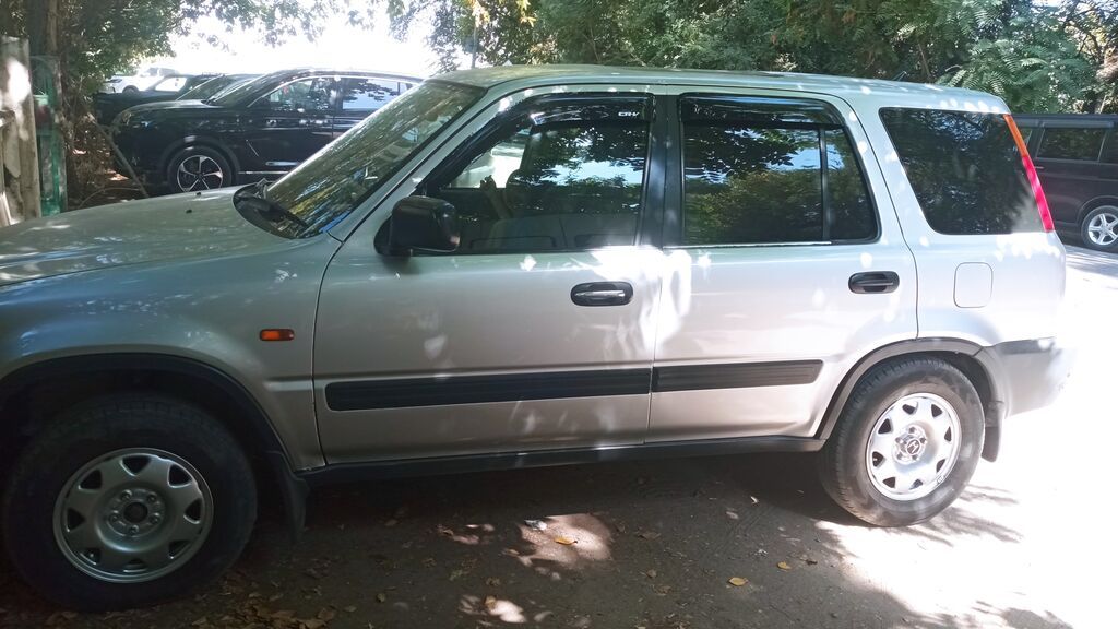 Honda CR-V: 2001 г., Кроссовер: фото 1