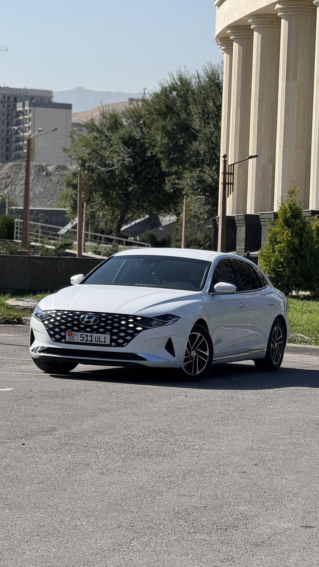 Hyundai Grandeur: 2019 г., 3 л, Автомат, Газ, Седан: фото 2