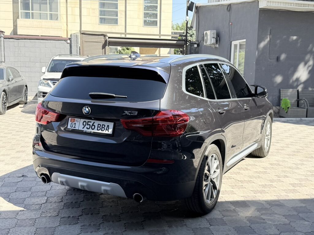 BMW X3: 2018 г., 2 л, Автомат, Бензин, Кроссовер: фото 4