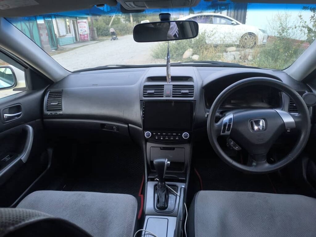 Honda Accord: 2002 г., 2.4 л, Автомат, Минивэн: фото 3