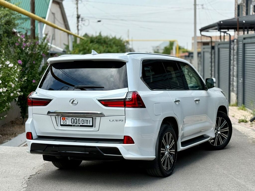 Lexus LX: 2020 г., 5.7 л, Автомат, Бензин, Внедорожник: фото 3