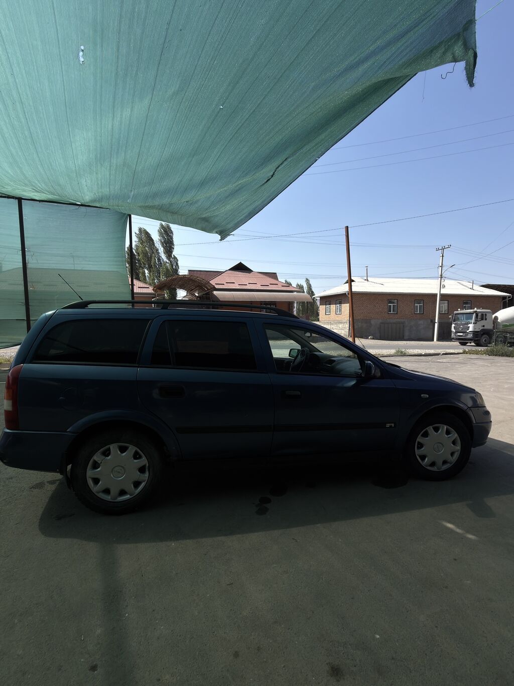 Opel Astra: 2001 г., 1.8 л, Механика, Бензин, Седан: фото 2