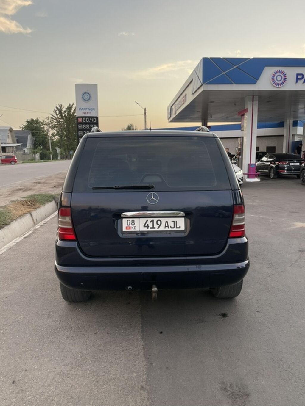 Mercedes-Benz ML-Class: 1999 г., 3.2 л, Автомат, Бензин, Кроссовер: фото 4