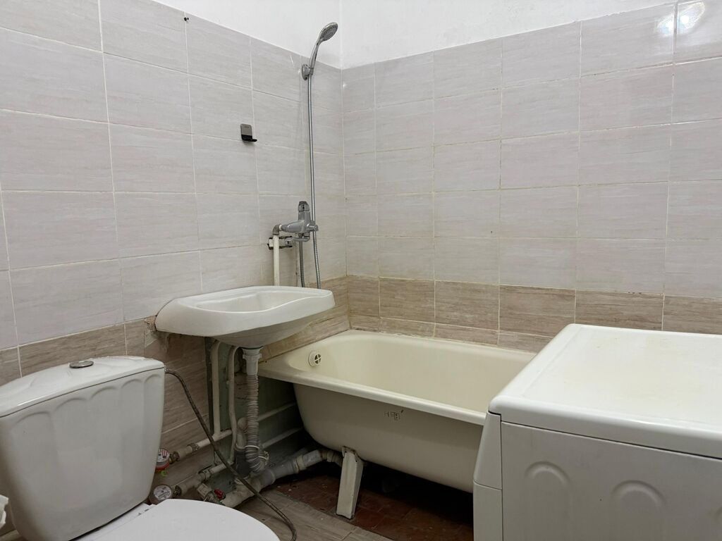 1 комната, 33 м², Джал мкр (в т.ч. Верхний, Нижний, Средний) 105 серия, 4 этаж, Косметический ремонт: фото 3