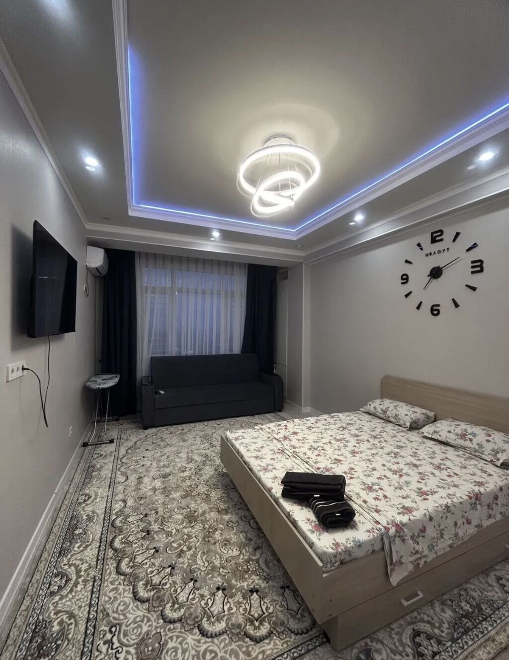 Ватсапп +996 551 739 991 Суточные квартира Сутка 3000 Ночь 2500 За: фото 2