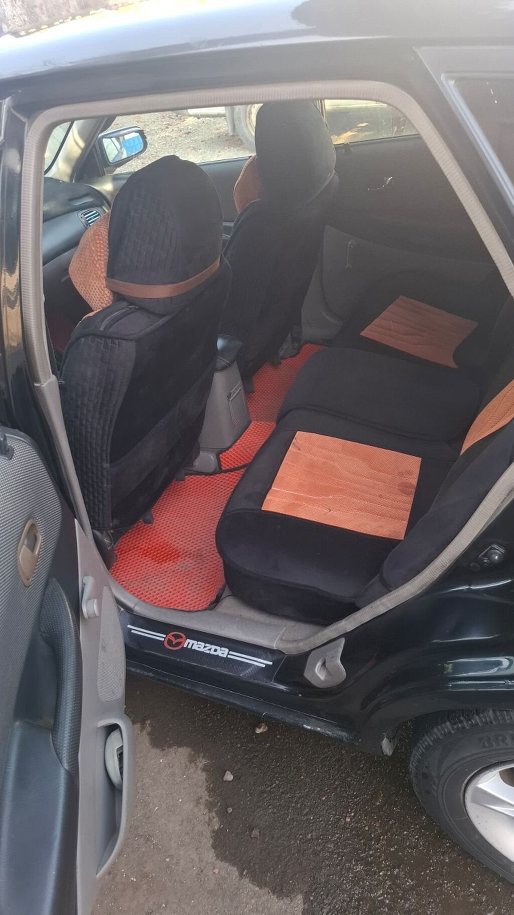 Mazda 323: 2002 г., 1.6 л, Механика, Бензин, Универсал: фото 3