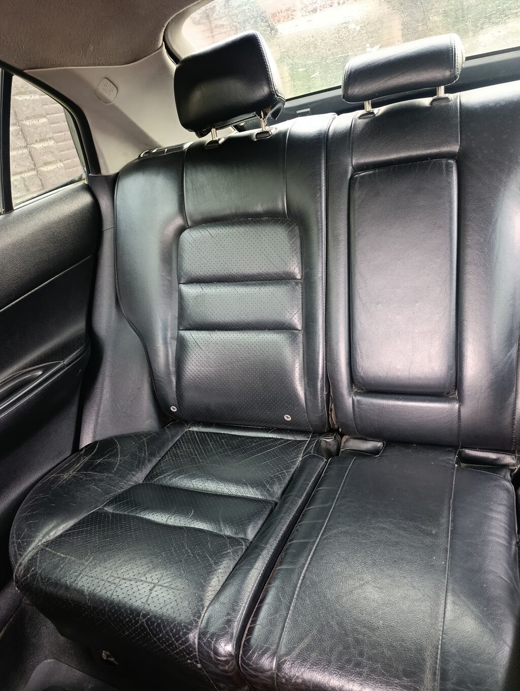 Mazda 6: 2005 г., 2 л, Механика, Бензин, Седан: фото 5