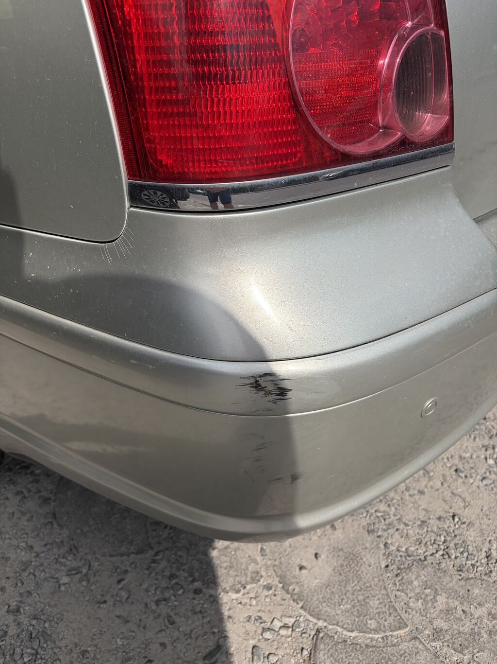 Toyota Avensis: 2003 г., 1.8 л, Механика, Бензин, Лифтбек: фото 5