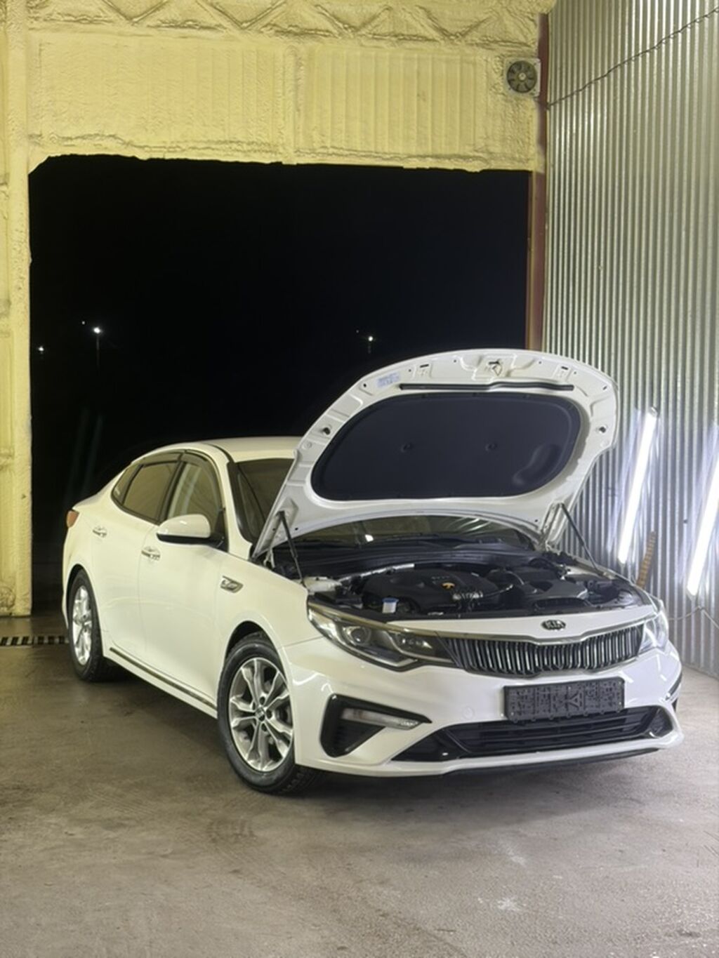 Kia K5