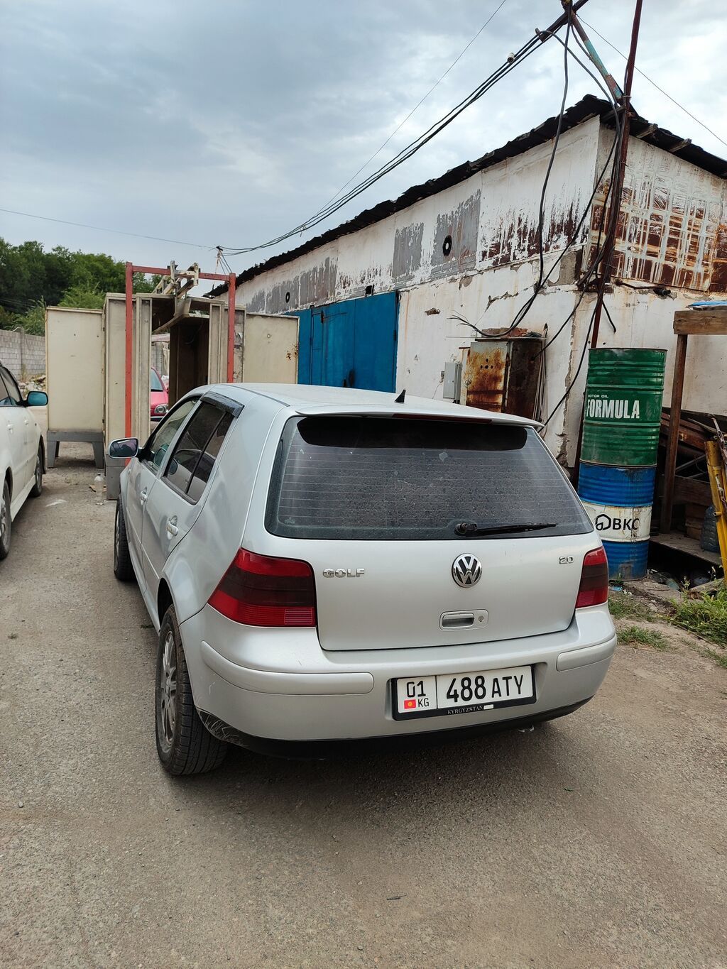 Volkswagen Golf: 2003 г., 2 л, Механика, Бензин, Хэтчбэк: фото 2