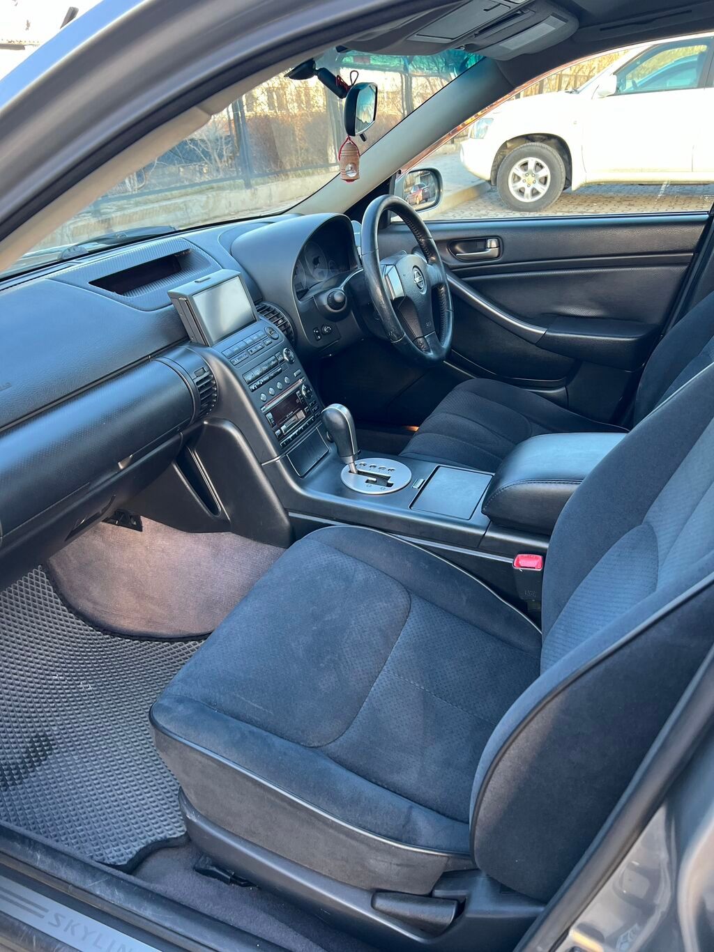 Nissan 350: 2003 г., 2.5 л, Автомат, Бензин, Седан: фото 6