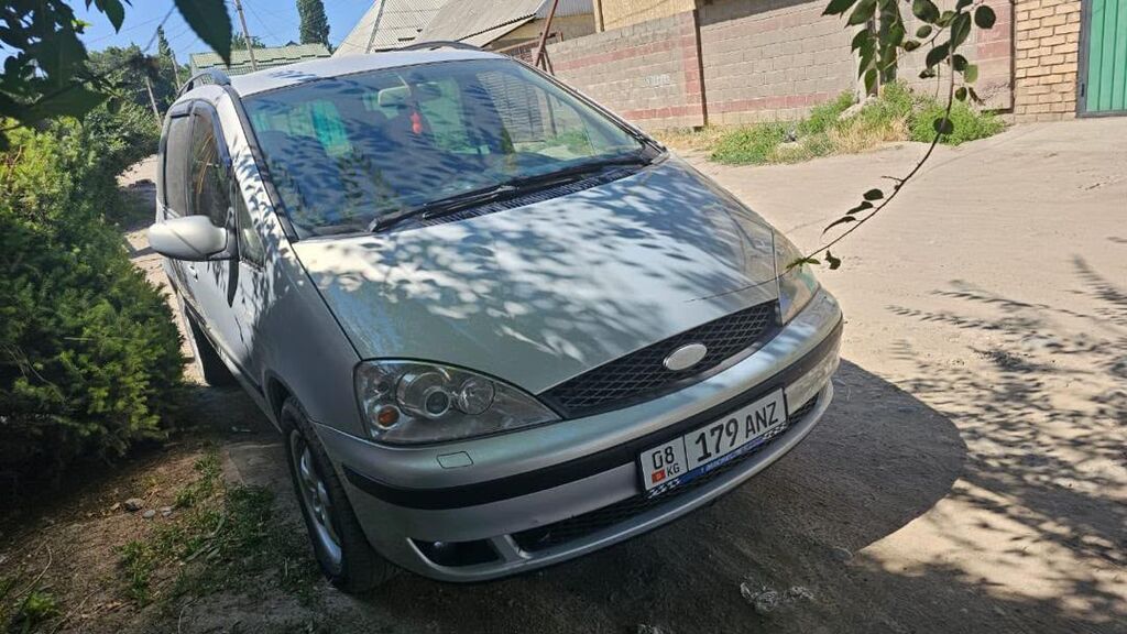 Ford Galaxy: 2002 г., 2.8 л, Автомат, Бензин, Минивэн: фото 3