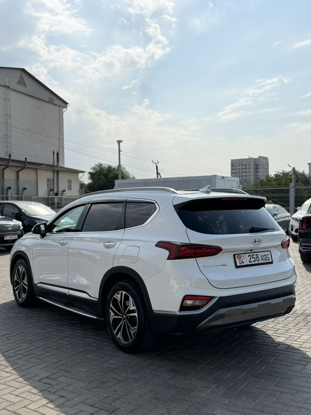 Hyundai Santa Fe: 2018 г., 2.2 л, Автомат, Дизель, Кроссовер: фото 3