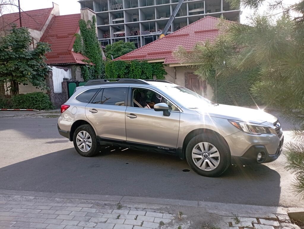 Subaru Outback: 2019 г., 2.5 л, Вариатор, Бензин: фото 3