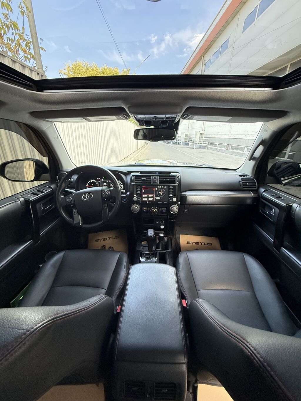 Toyota 4Runner: 2020 г., 4 л, Автомат, Бензин, Внедорожник: фото 7