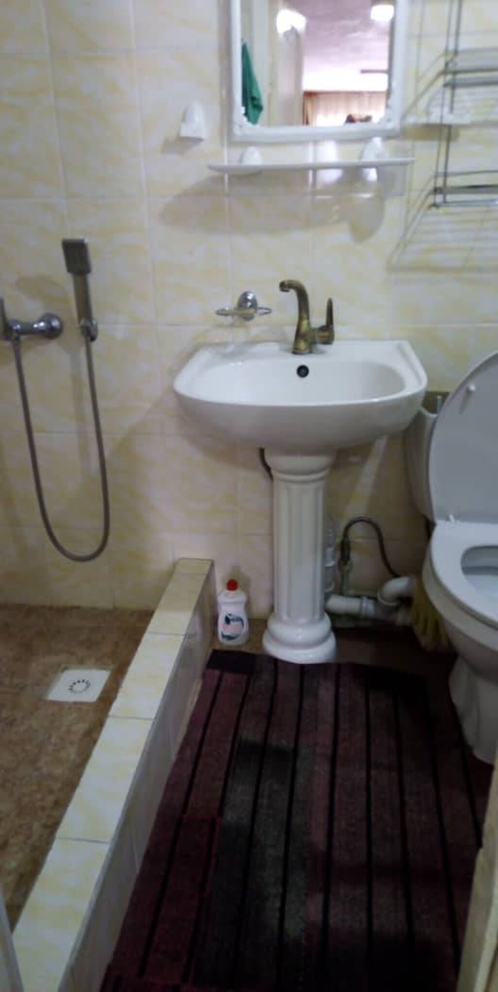 Сдаю квартиру на долгий срок. Без детей студентам или студенткам: фото 3