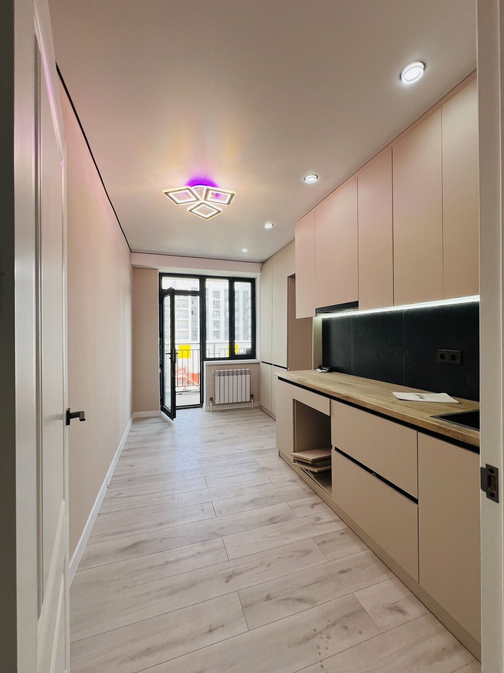 2 комнаты, 65 м², Дордой Моторс рынок Элитка, 5 этаж, Дизайнерский ремонт: фото 4