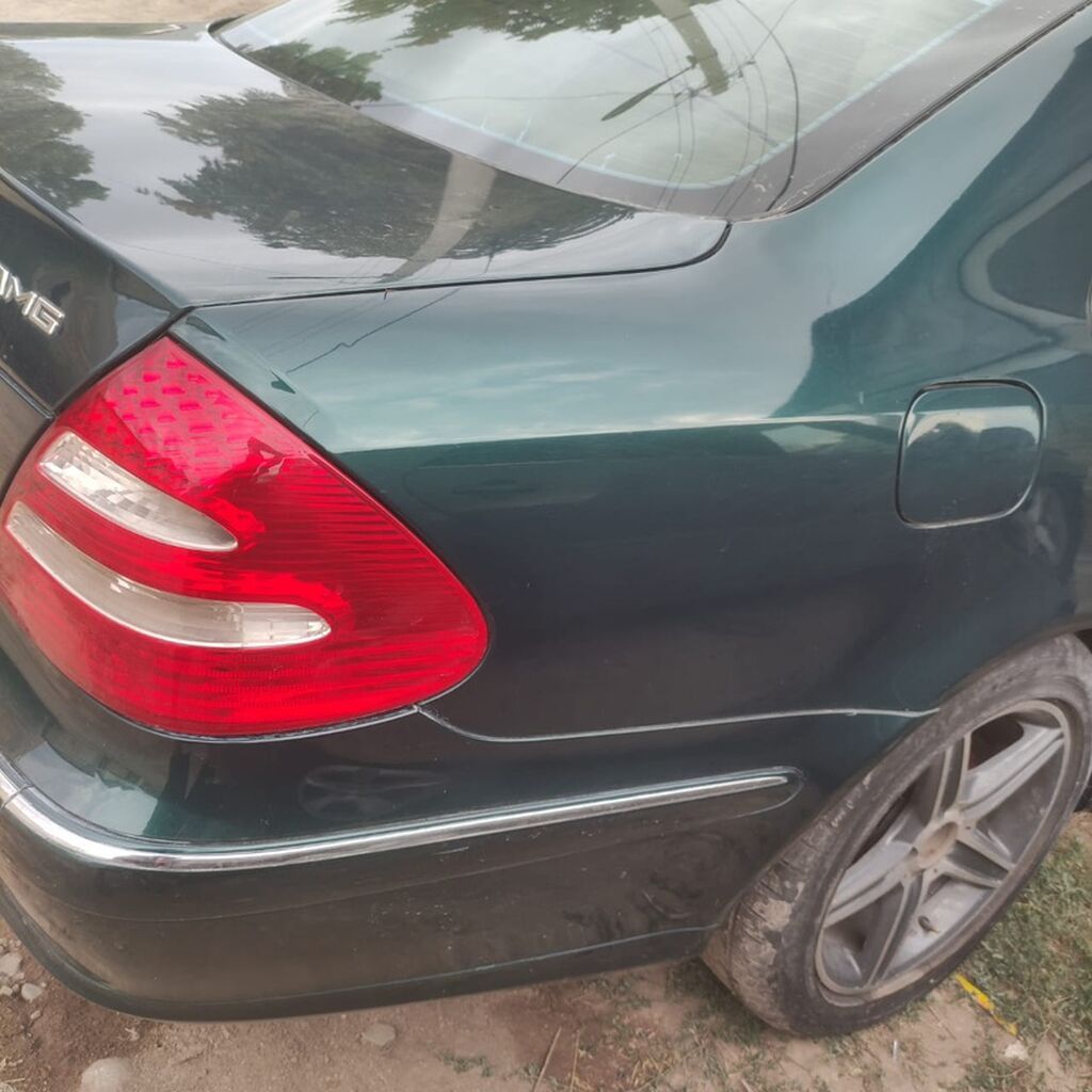 Mercedes-Benz E-Class: 2004 г., 3.2 л, Бензин, Седан: фото 7