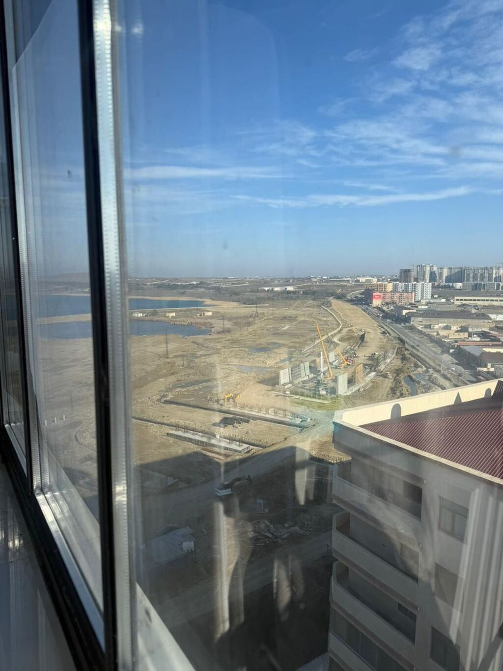 3 otaqlı, Yeni tikili, 97 kv. m