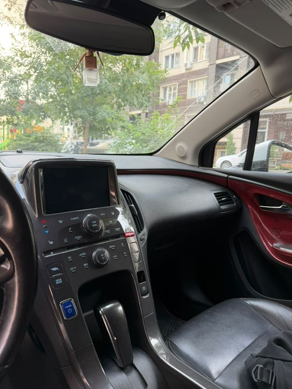 Chevrolet Volt: 2013 г., Гибрид, Хэтчбэк: фото 6